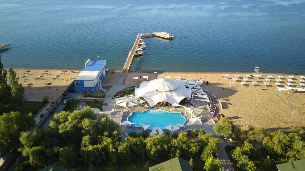 Kapriz Issyk Kul Resort Cholpon-Ata Exterior photo