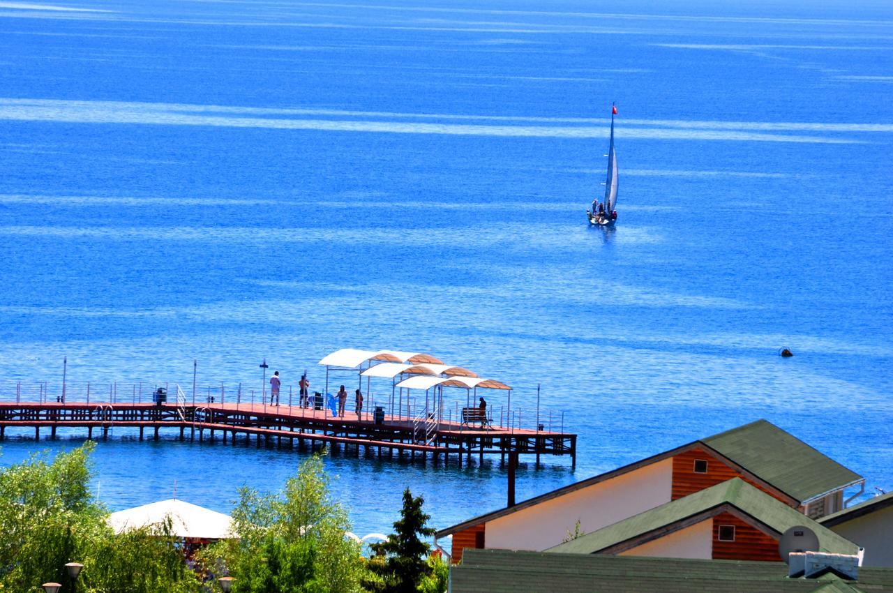 Kapriz Issyk Kul Resort Cholpon-Ata Exterior photo